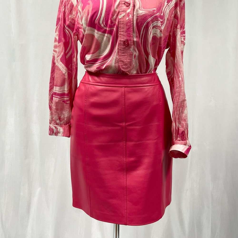 Escada Pink Lamb Leather Skirt Size 42 L